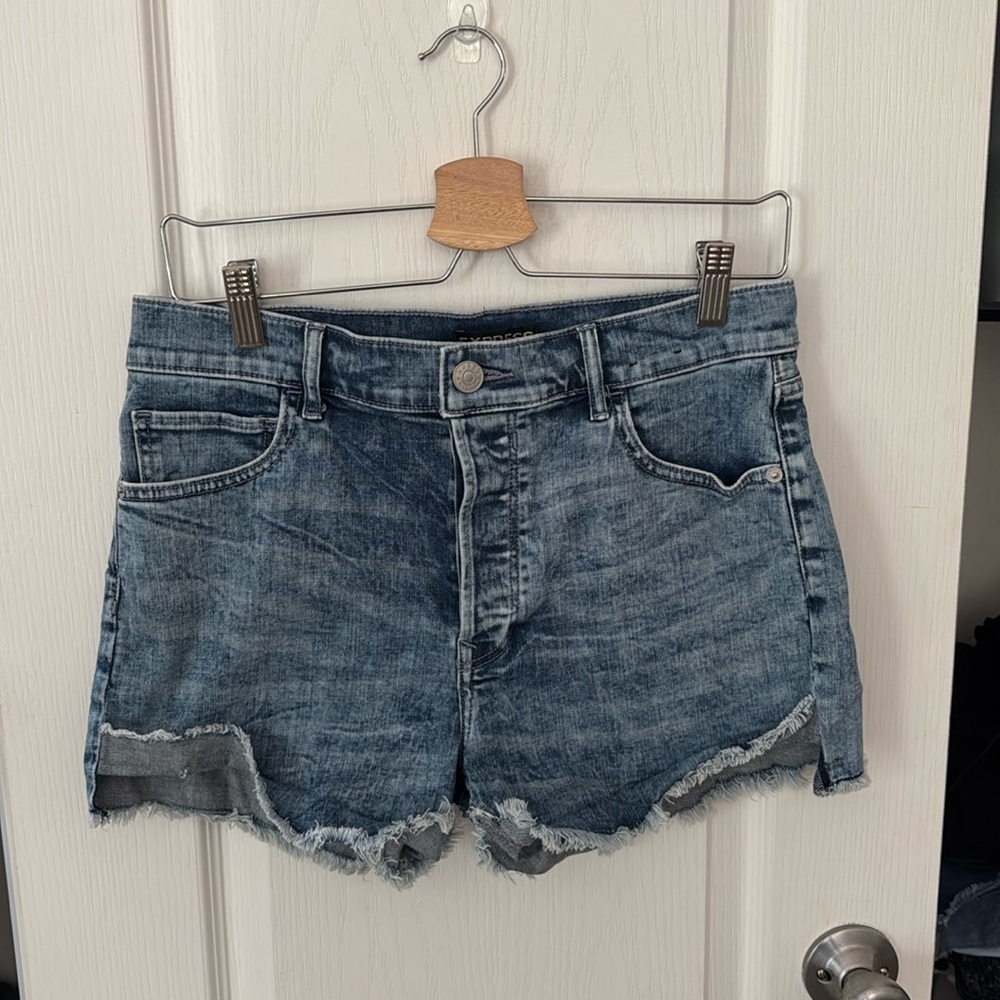 Express denium shorts